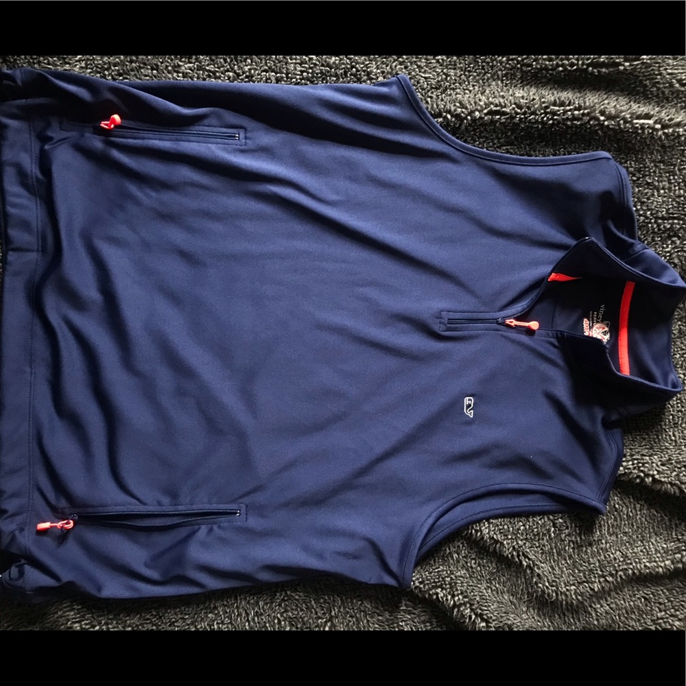 Athletic pullover vest